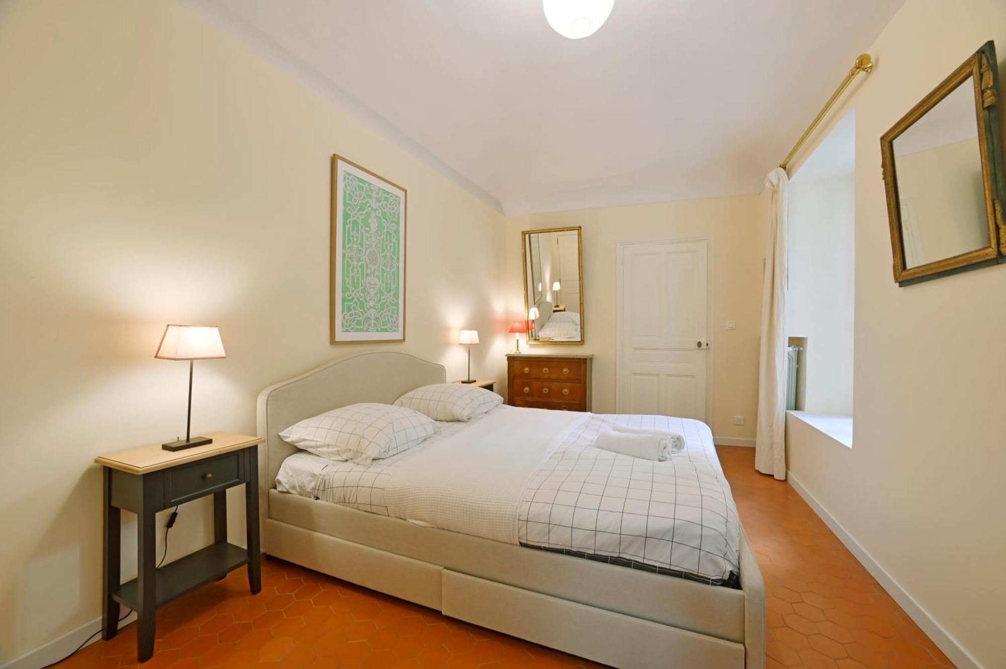 Apartment Le Chapitre Avec Jardin - Centre Historique *